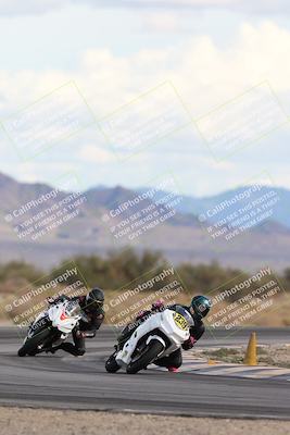 media/Nov-16-2025-Race Pace (Sun) [[8c5fa54630]]/Non Verified Riders (1st 20 Minutes)/5-Turn 15 (110pm)/